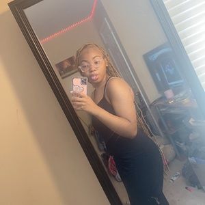 Meet your Posher, Imani